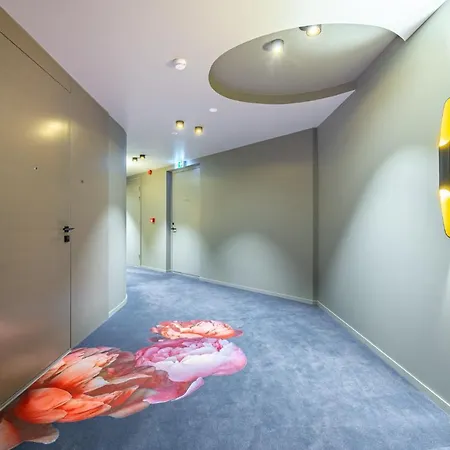 Haus Apartment#luxury Residential#balcony#free Parking アパート *