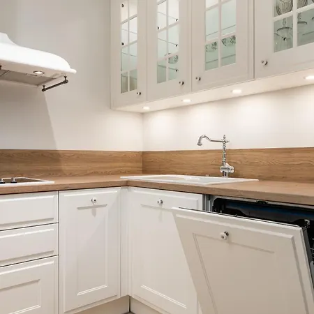 Apartament Haus Apartment#luxury Residential#balcony#free Parking *