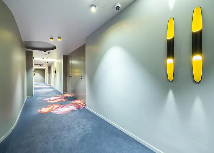 Haus Apartment#luxury Residential#balcony#free Parking Apartman