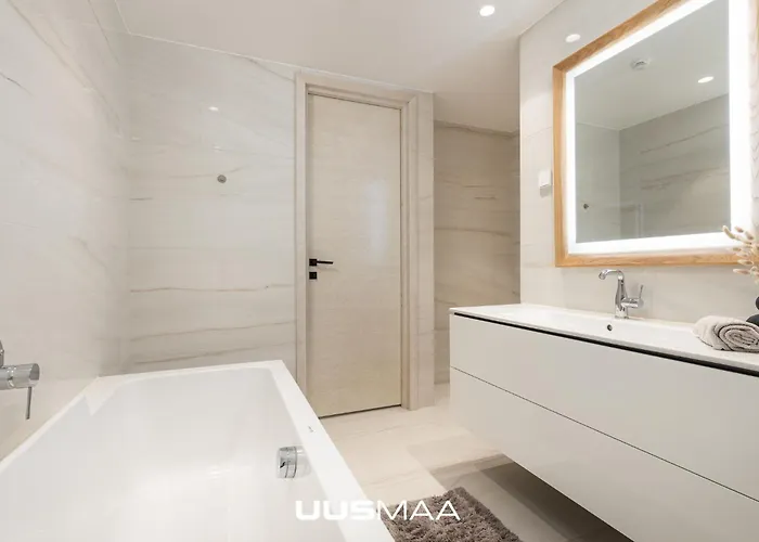 Haus Apartment#luxury Residential#balcony#free Parking *