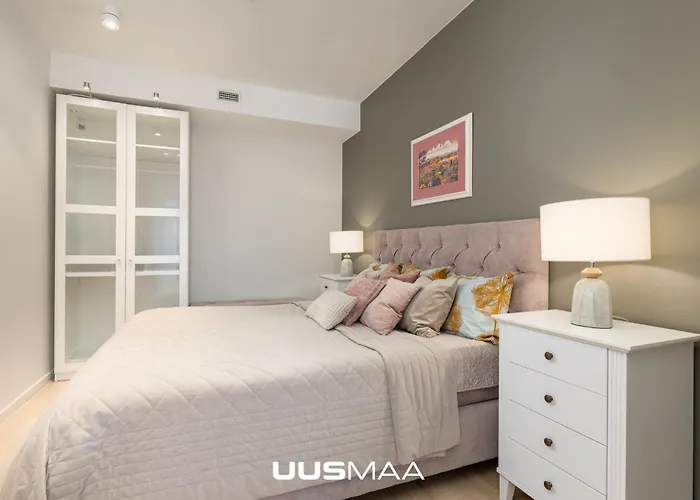 Haus Apartment#luxury Residential#balcony#free Parking Apartman