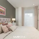 Haus Apartment#luxury Residential#balcony#free Parking Appartamento Reval